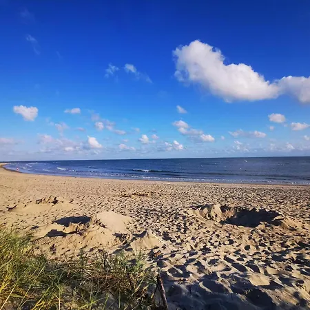 Дом отдыха Luxurious Retreat In Blavand-by Traum Блаванн