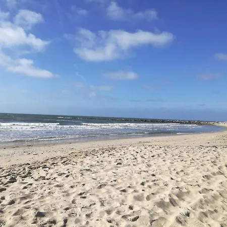 Дом отдыха Luxurious Retreat In Blavand-by Traum